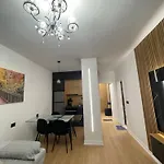 Klindi Apartment *