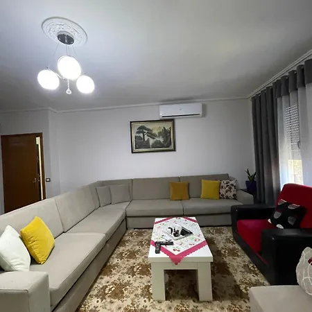 Apartment Klindi Pogradec